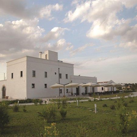 Hotel Saraceno Al Faro Таранто Екстериор снимка