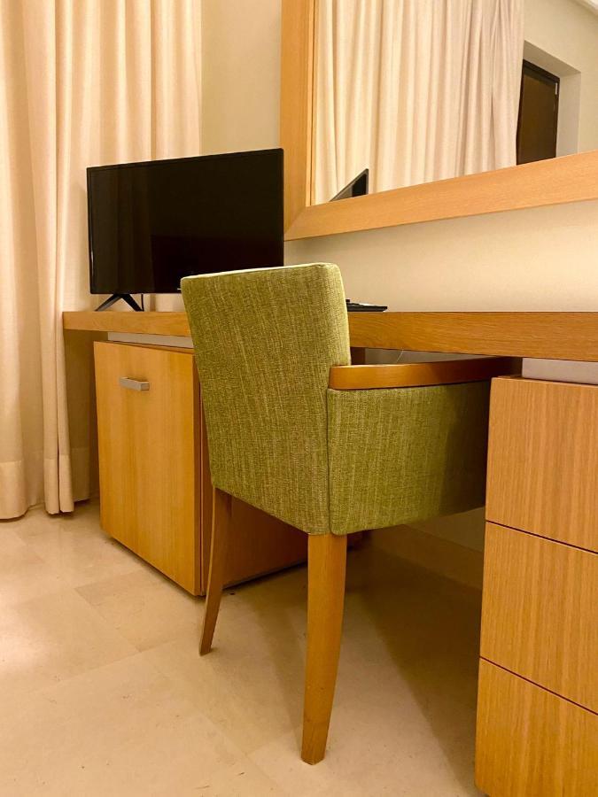 Hotel Saraceno Al Faro Таранто Екстериор снимка